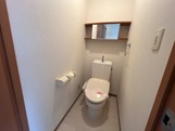 トイレ　清潔感のあるトイレです