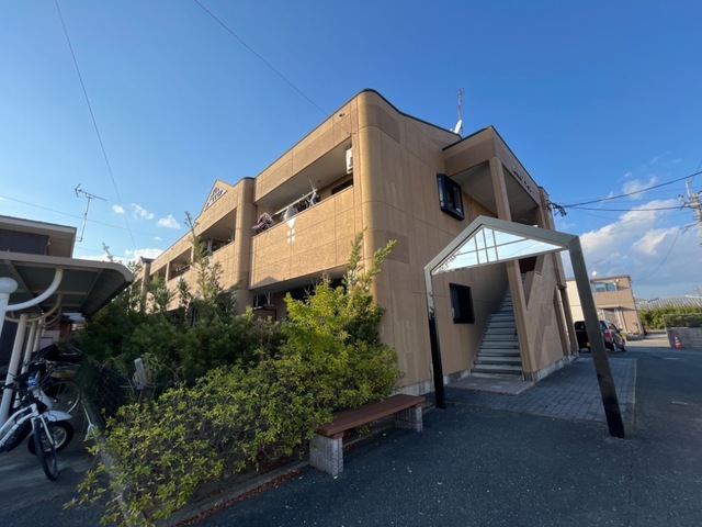 建物外観　外観は落ち着いています