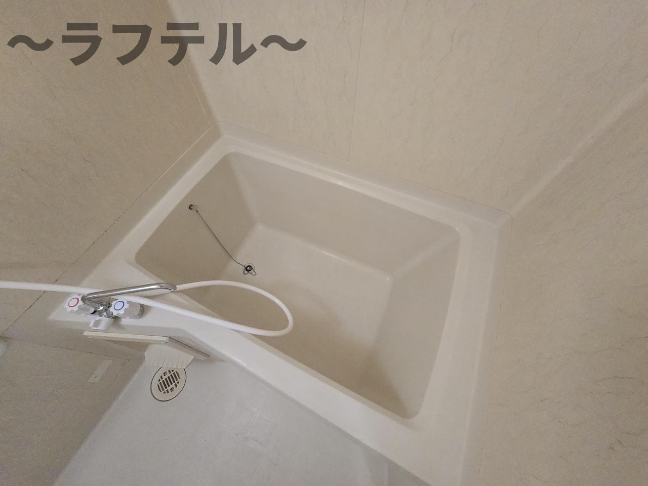 バス・シャワールーム　別部屋イメージ写真