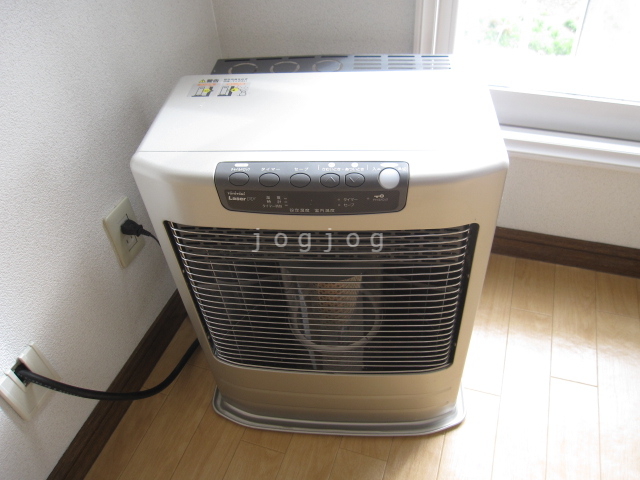 その他　冬はあったか灯油ストーブ★
