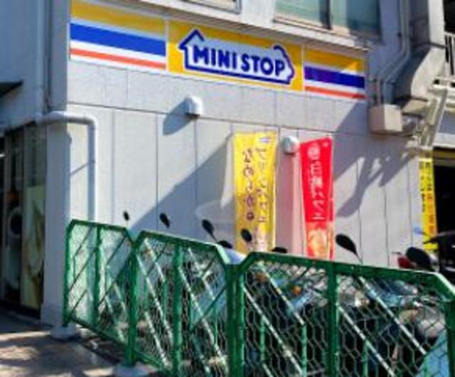 コンビニ　ミニストップ吉兆東名川崎店（コンビニ）まで415m