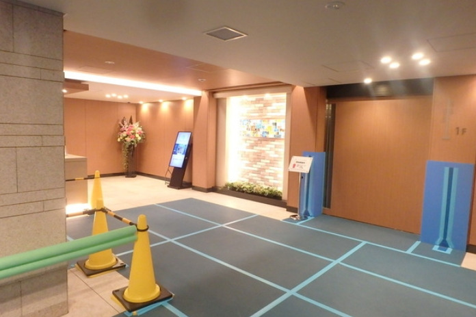 エントランス