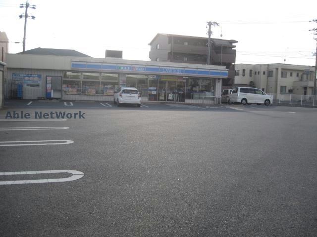 コンビニ　ローソン碧南向陽町店（コンビニ）まで519m