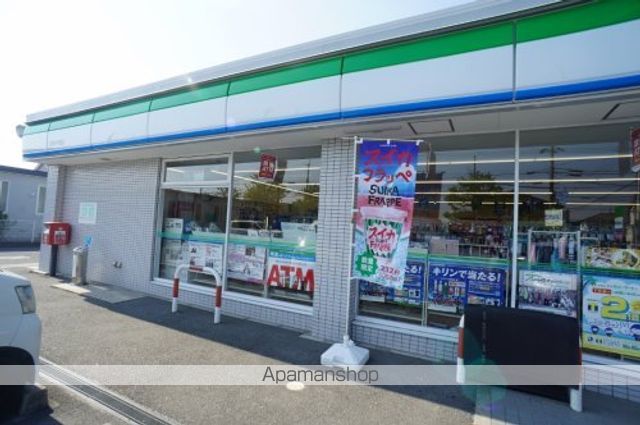 コンビニ　ファミリーマート　天理井戸堂店（コンビニ）まで566m