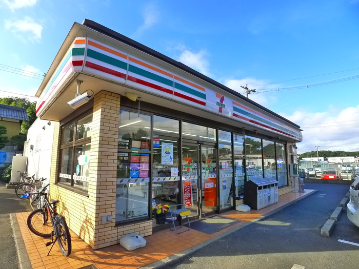 コンビニ　セブンイレブン（コンビニ）まで280m