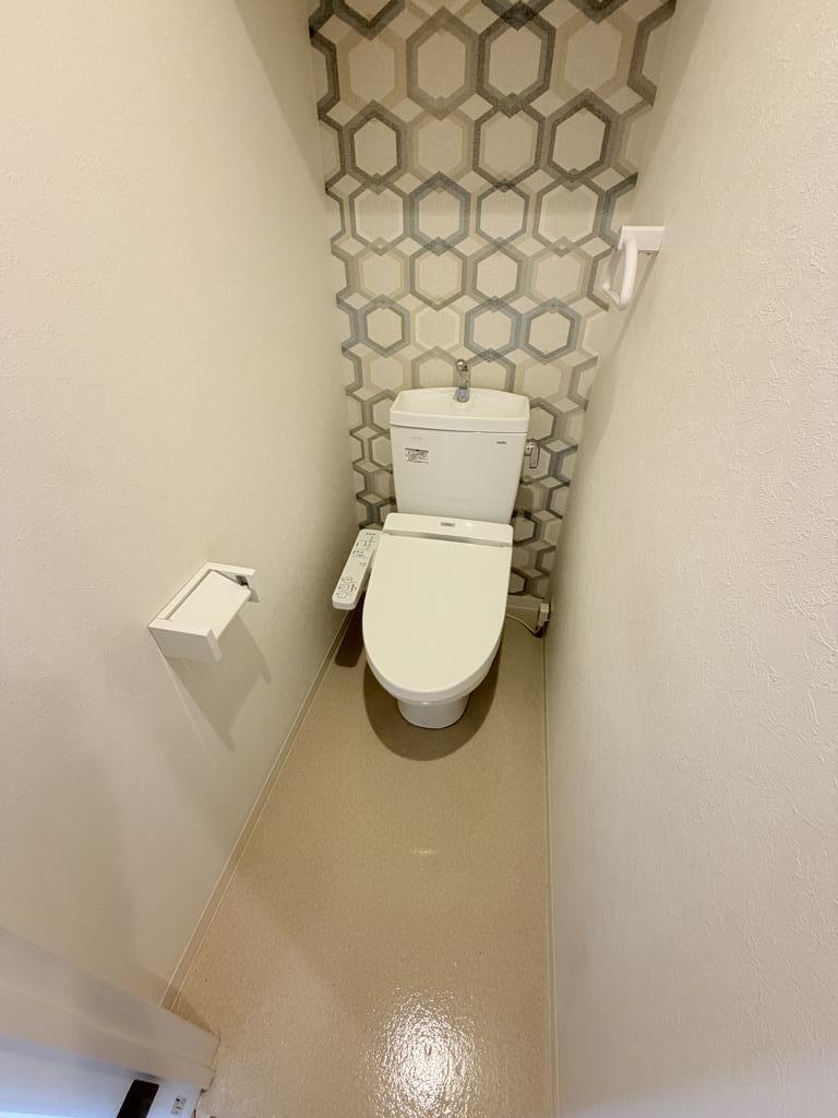 ＪＲ山陽本線 福山駅 徒歩13分 9階建 築31年のトイレ写真