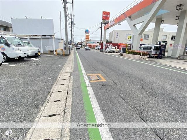 その他　前面道路（その他）まで0m
