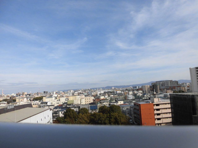 眺望　バルコニーから見える高階層からのきれいな眺望です