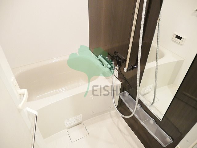 バス・シャワールーム　清潔感のある浴室です！