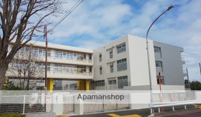 小学校　横浜市立緑園東小学校（小学校）まで1007m