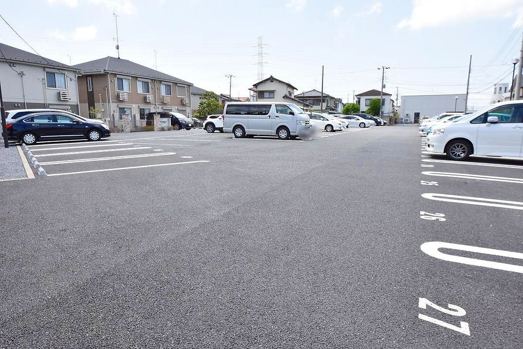 駐車場　駐車場