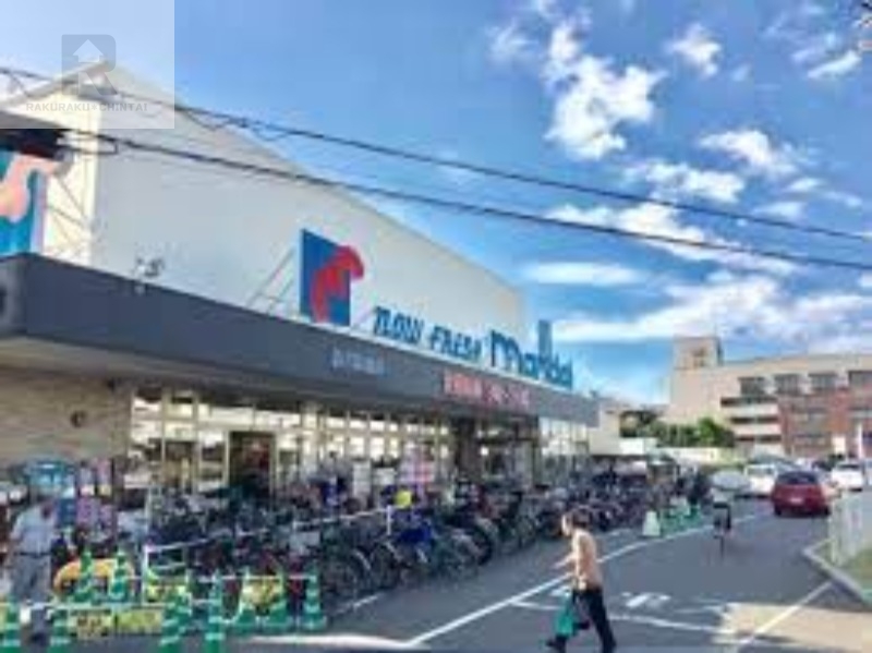 スーパー　万代桃谷駅前店（スーパー）まで578m