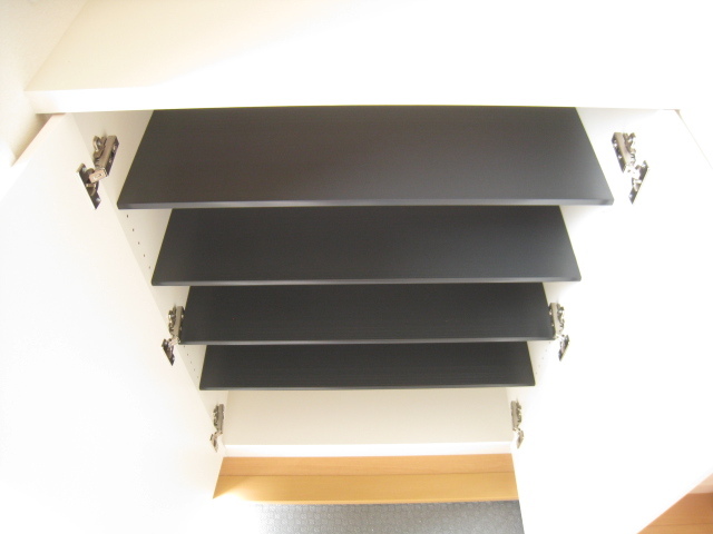 玄関　下駄箱
