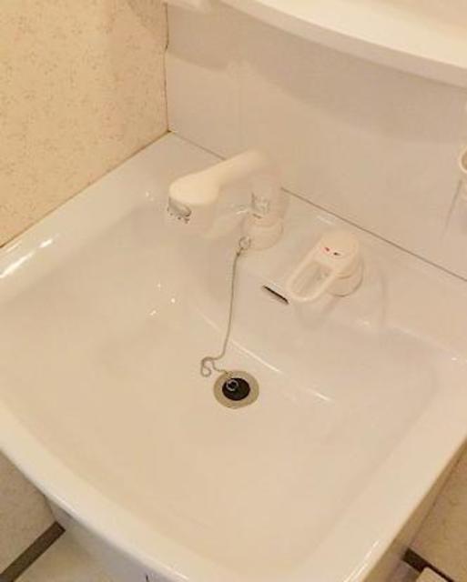洗面設備　同仕様参考写真
