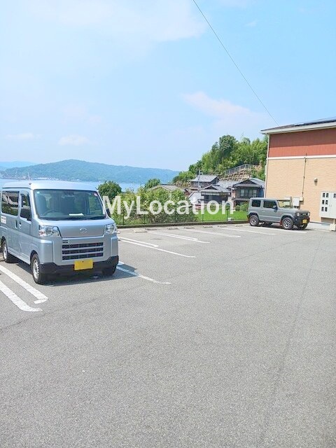駐車場　☆敷地内に駐車場があります☆