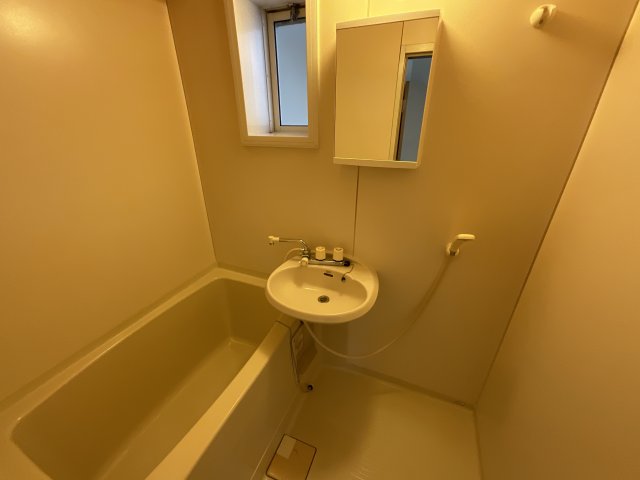 バス・シャワールーム　綺麗なお風呂です