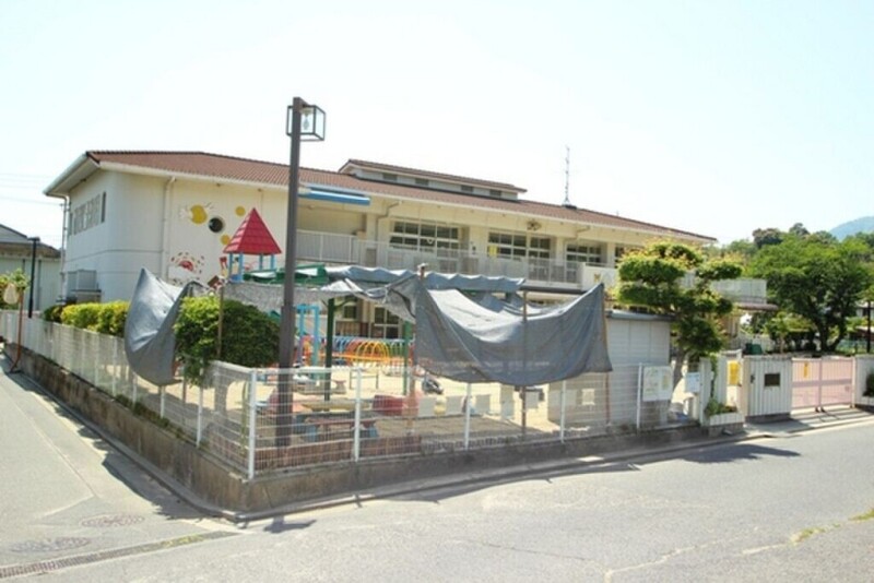 幼稚園・保育園　深川保育園（幼稚園・保育園）まで586m