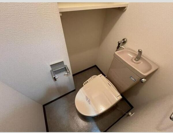 メゾン・ド・北円山のトイレ写真