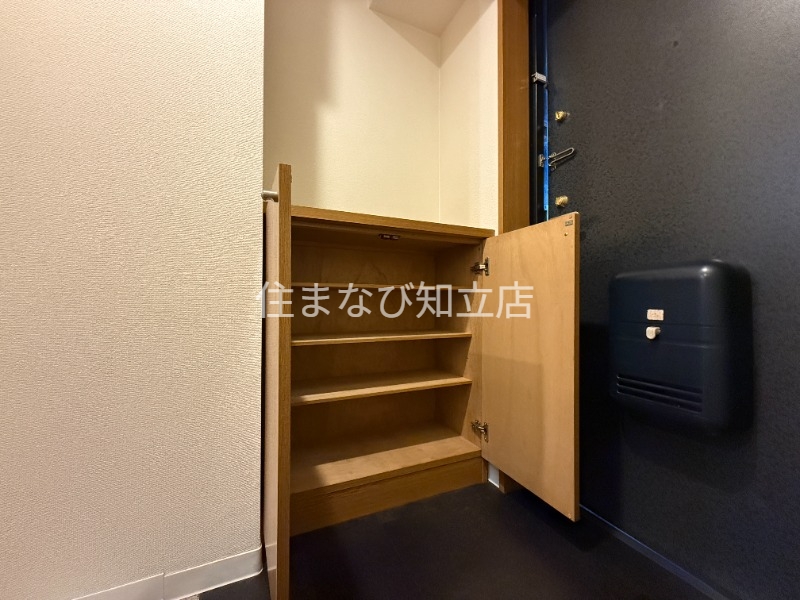 玄関　同型タイプ