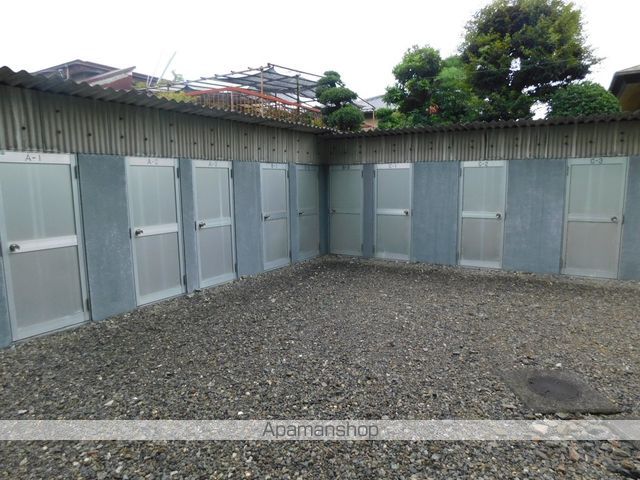 青葉マンションの外観写真