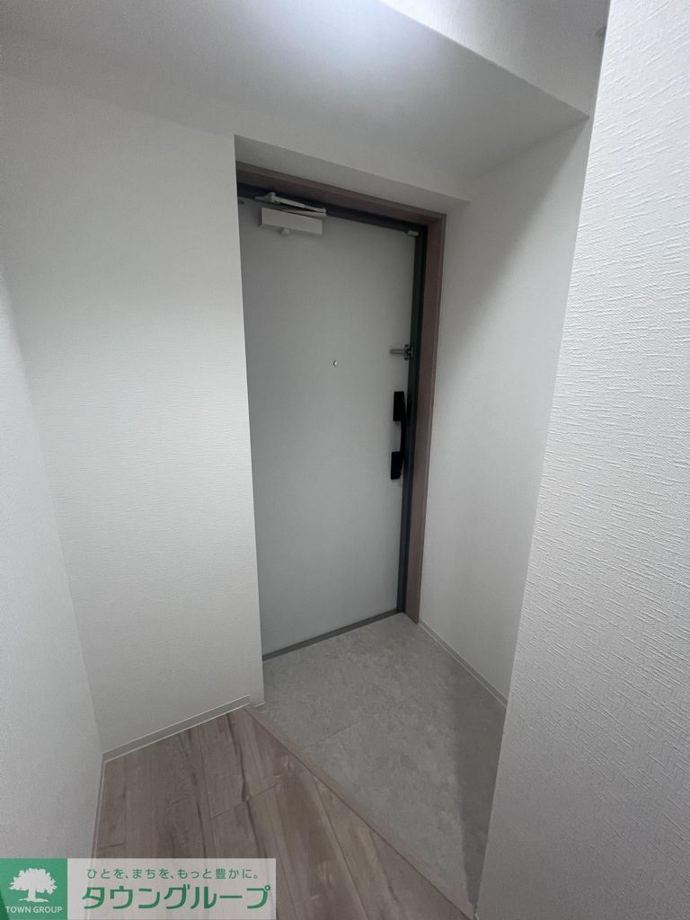レオーネ池袋SOUTHの玄関写真
