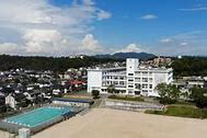 中学校　緑が丘中学校（中学校）まで1820m