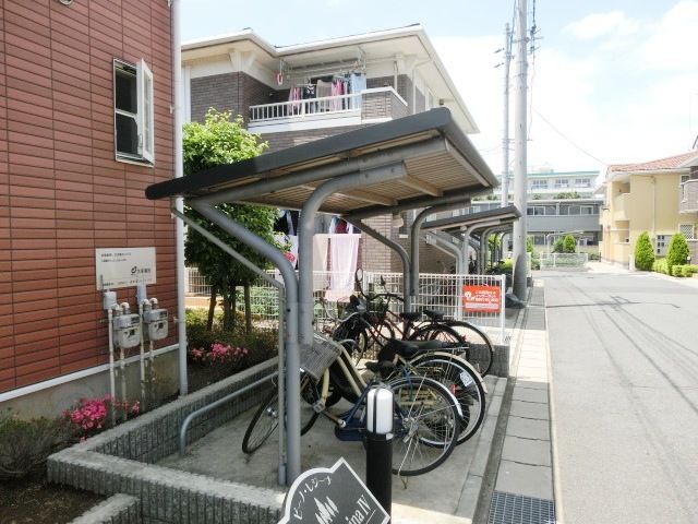 その他　駐輪スペースあります