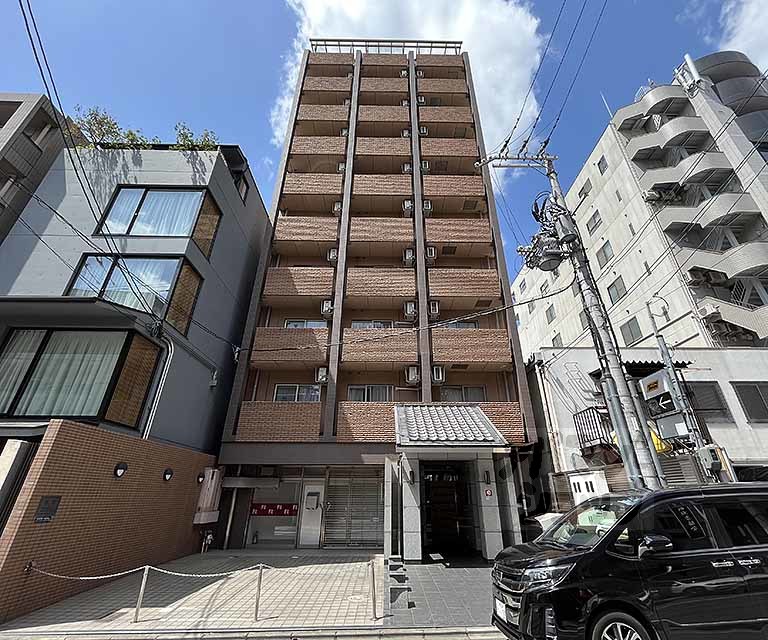 メディナ三条室町の外観写真