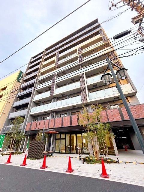建物外観　オートロック完備