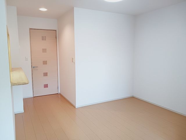 リバーサイドヒルの居間写真