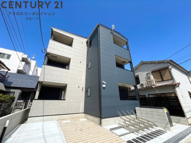 建物外観　オートロック付きの新築物件♪