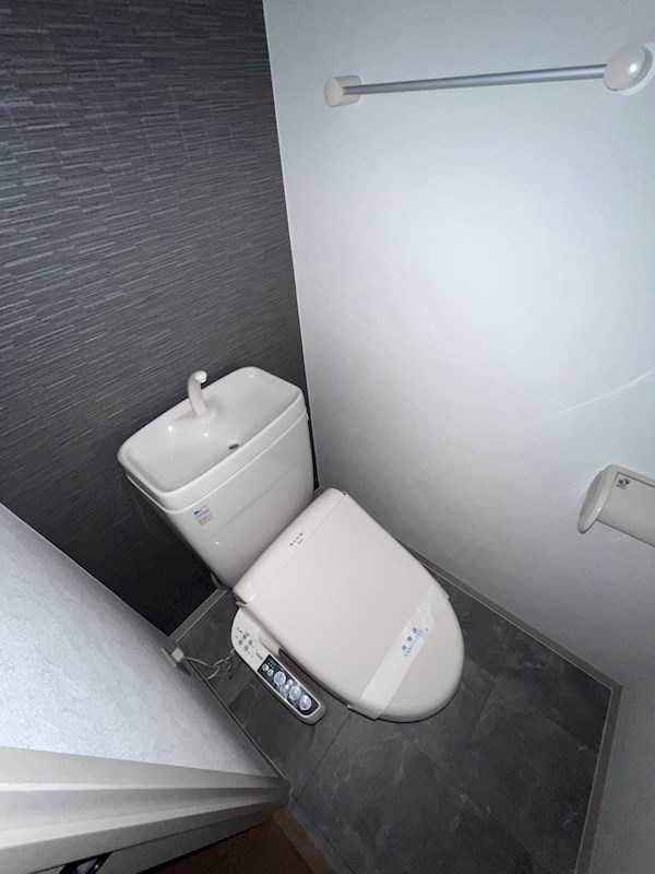 トイレ　シンプルで使いやすいトイレです