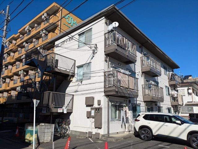 エステート103の外観写真