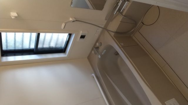 鈴木貸家 03号棟の風呂写真