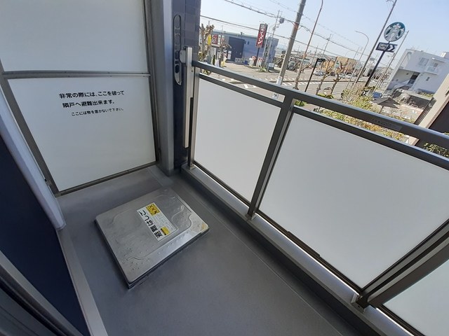 バルコニー
