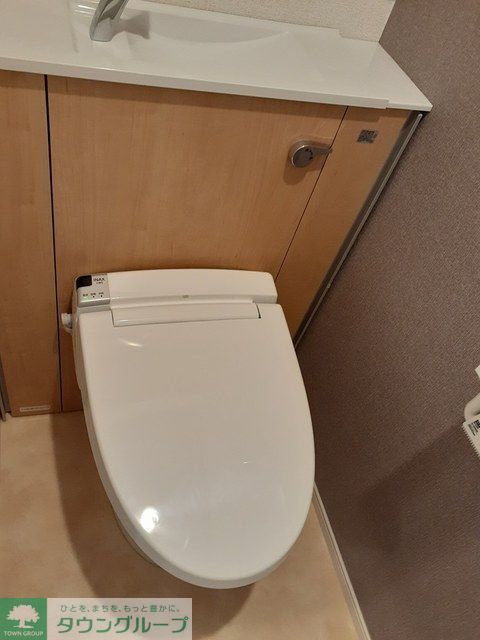 トイレ　トイレ