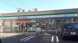 コンビニ　ファミリーマート 徳川町店（コンビニ）まで211m