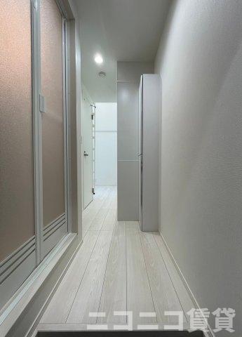 東京メトロ東西線 早稲田駅 徒歩8分 3階建 築4年の玄関写真