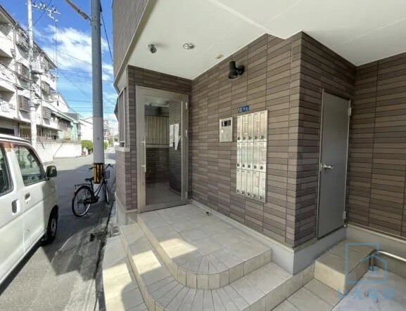 近鉄南大阪線 針中野駅 徒歩3分 3階建 築14年の外観写真