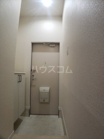 ヴィラ家奈Aの玄関写真