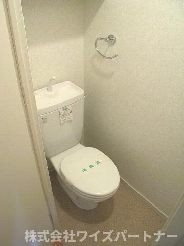 地下鉄七隈線 天神南駅 徒歩5分 12階建 築23年のトイレ写真