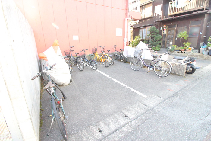 第一井上ビルの外観写真