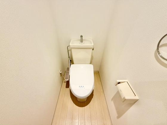 トイレ　他号室のお写真です