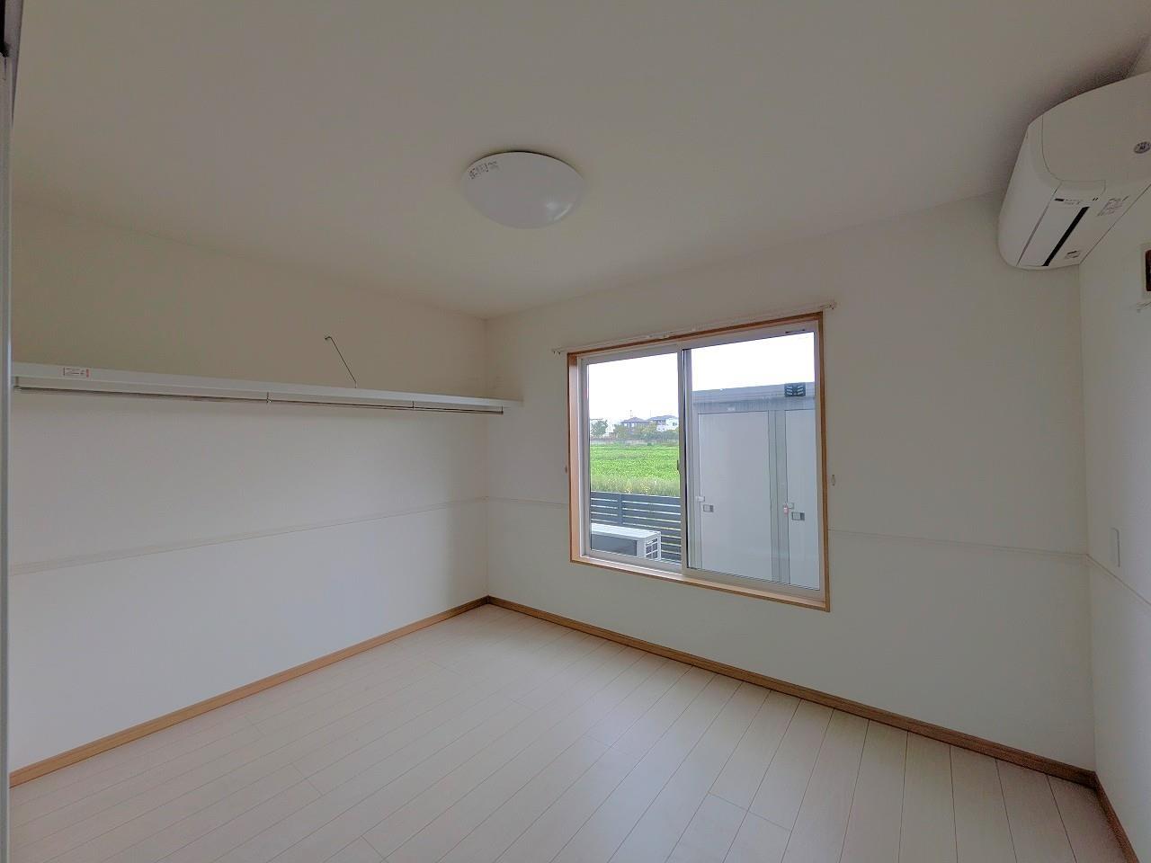 その他部屋・スペース　エアコン2基