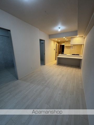 地下鉄今里筋線 井高野駅 徒歩9分 15階建 新築の居間写真