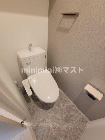 阪神電鉄阪神なんば線 伝法駅 徒歩2分 11階建 築4年のトイレ写真