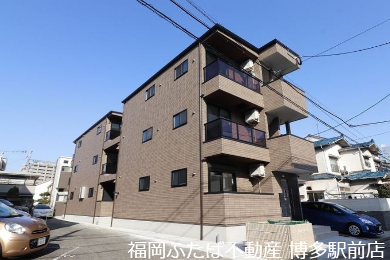 BRAND NEW DAY 箱崎の外観写真