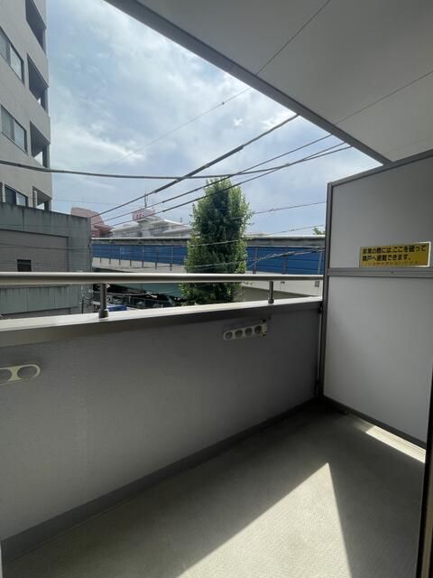 京王井の頭線 高井戸駅 徒歩10分 4階建 築21年の内装写真