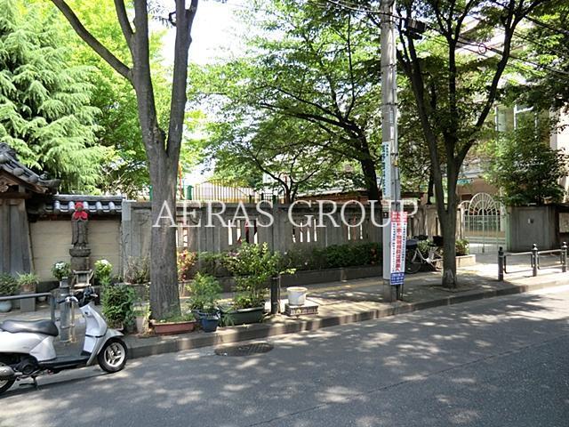 幼稚園・保育園　れいがん寺幼稚園（幼稚園・保育園）まで378m