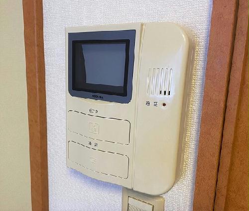 セキュリティ　モニター付きインターホン